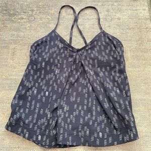 EUC Lucy Active tank — built in bra — blue print